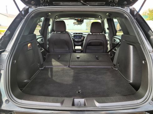 Used 2023 Chevrolet TrailBlazer RS w/ Convenience Package image 18