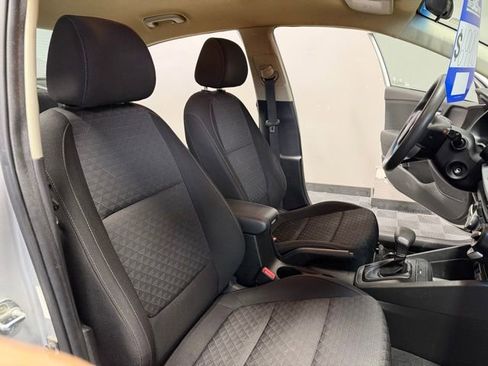 Used 2018 Kia Rio S image 21