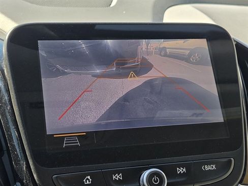 Used 2019 Chevrolet Volt LT w/ Power Convenience Package FWD image 9