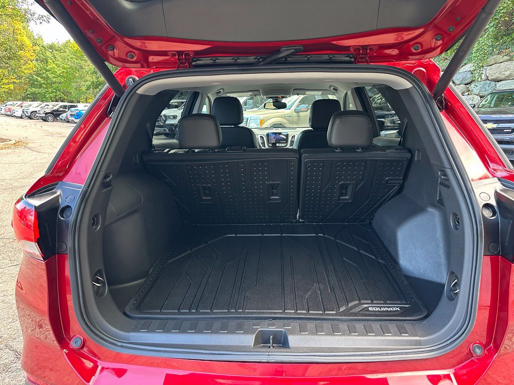 Certified 2024 Chevrolet Equinox Premier w/ LPO, Floor Liner Package AWD/4WD image 26