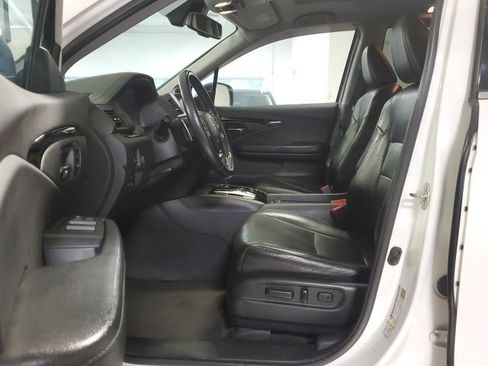 Used 2016 Honda Pilot Elite image 10