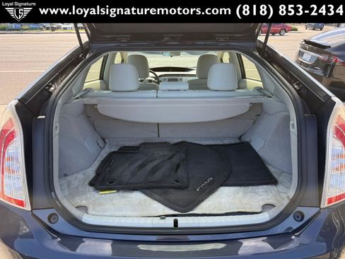 Used 2013 Toyota Prius Three w/ Solar Roof Pkg FWD image 10