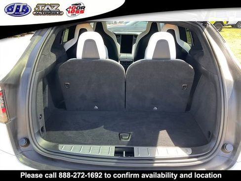 Used 2018 Tesla Model X 100D AWD/4WD image 13