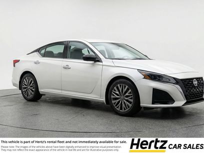 Used 2025 Nissan Altima 2.5 SV