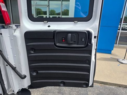 Used 2024 GMC Savana 2500 w/ Driver Convenience Package RWD image 27