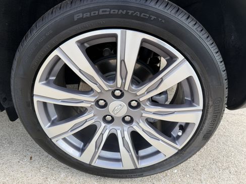 Certified 2021 Cadillac XT4 Premium Luxury w/ Driver Awareness Package image 32