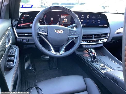 Used 2025 Cadillac CT5 V image 10