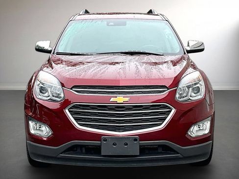 Used 2017 Chevrolet Equinox Premier w/ Enhanced Convenience Package AWD/4WD image 2
