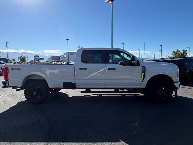 Used 2024 Ford F250 XL w/ FX4 Off-Road Package AWD/4WD image 7