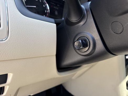 Used 2022 INFINITI QX80 Luxe w/ Cargo Package AWD/4WD image 20