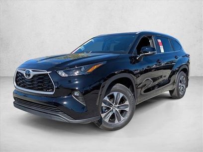 New 2026 Toyota Highlander XLE
