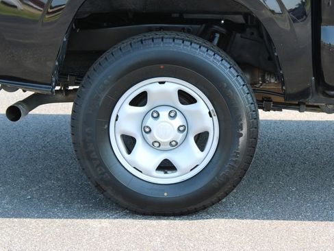 Used 2021 Toyota Tacoma SR w/ SR Convenience Package RWD image 13