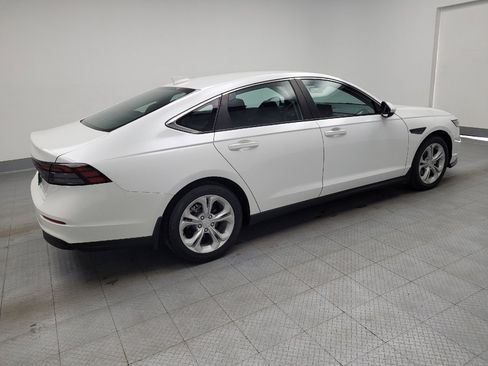 Used 2023 Honda Accord LX image 10