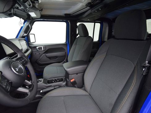 New 2026 Jeep Gladiator Willys image 34