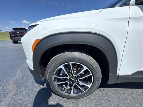 Used 2024 Chevrolet TrailBlazer LT image 10