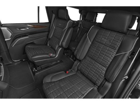 Certified 2022 Cadillac Escalade Sport Platinum w/ LPO, ONYX Package image 36