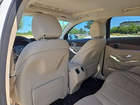 Used 2020 Mercedes-Benz GLC 300 4MATIC Coupe image 16