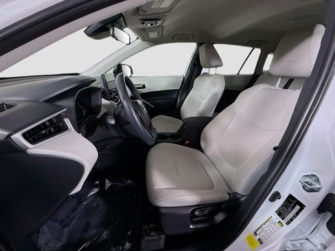 Used 2026 Toyota Corolla Cross L FWD image 21