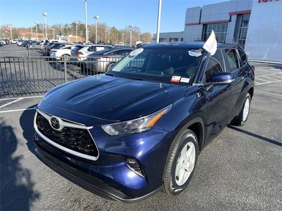 Used 2023 Toyota Highlander L