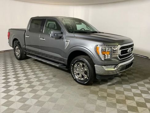 Used 2021 Ford F150 XLT w/ Equipment Group 302A High AWD/4WD image 4