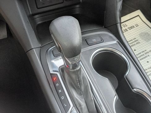 Used 2024 Chevrolet Equinox LT AWD/4WD image 26