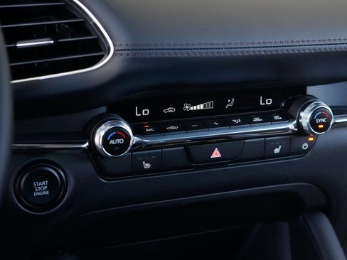 New 2026 MAZDA MAZDA3 2.5 S Hatchback w/ Premium Pkg FWD image 30