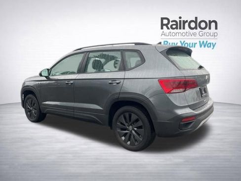 Used 2024 Volkswagen Taos S image 6