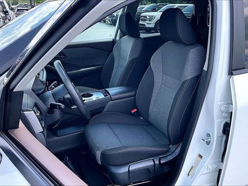 Used 2022 Nissan Rogue S FWD image 23