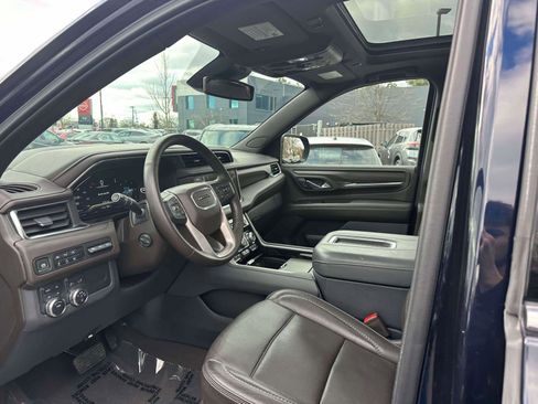 Used 2024 GMC Yukon Denali image 14