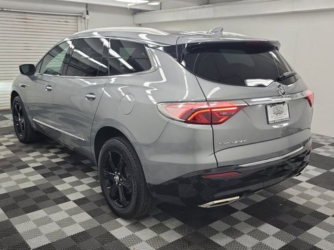 Used 2024 Buick Enclave Essence w/ Sport Touring Edition image 4