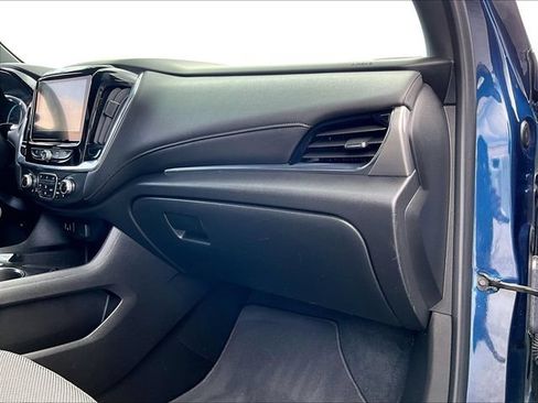 Used 2023 Chevrolet Traverse LT FWD image 13