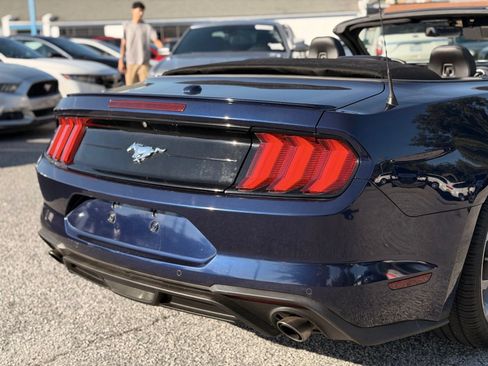Used 2018 Ford Mustang Premium w/ Equipment Group 201A RWD image 10