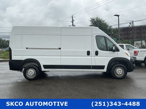 Used 2023 RAM ProMaster 2500 FWD image 6