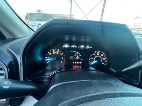Used 2019 Ford F150 XL w/ Equipment Group 101A Mid AWD/4WD image 13