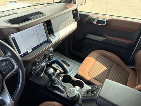 Certified 2023 Ford Bronco Outer Banks AWD/4WD image 24