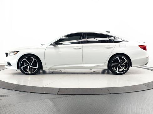 Used 2022 Honda Accord Sport image 6