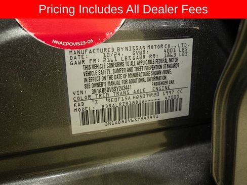 Certified 2025 Nissan Sentra SR FWD image 20