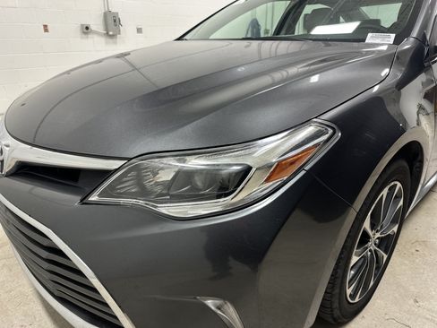 Used 2016 Toyota Avalon XLE Premium FWD image 6