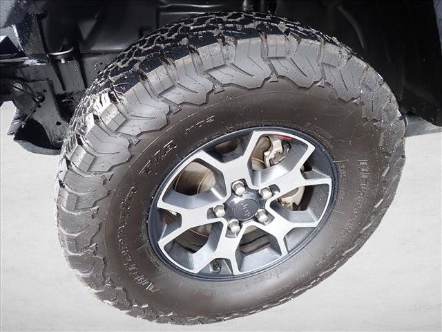Used 2019 Jeep Wrangler Rubicon w/ Steel Bumper Group AWD/4WD image 8