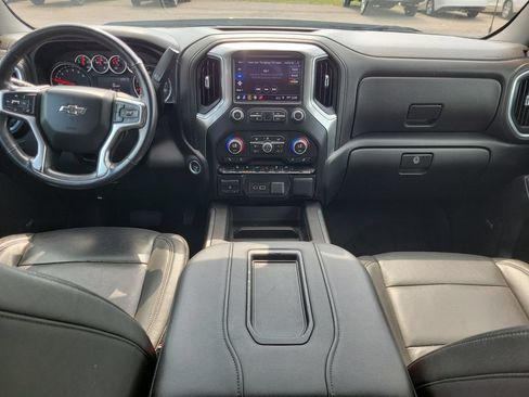 Used 2019 Chevrolet Silverado 1500 RST AWD/4WD image 32