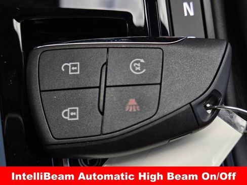 New 2026 GMC Canyon Elevation w/ Convenience Package image 25