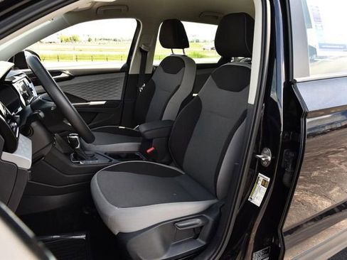 Used 2024 Volkswagen Taos S FWD image 19