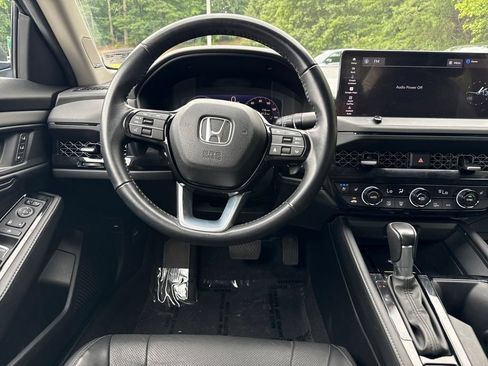 Used 2024 Honda Accord Touring image 16