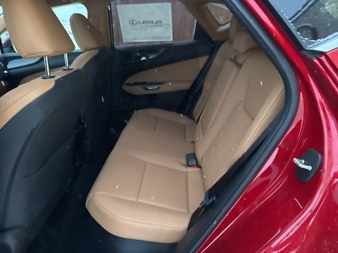 New 2026 Lexus NX 350 350h Base w/ Accessory Package (2T) image 31