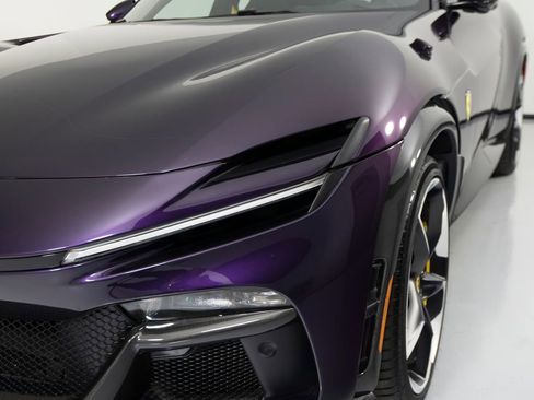 Used 2025 Ferrari Purosangue image 41