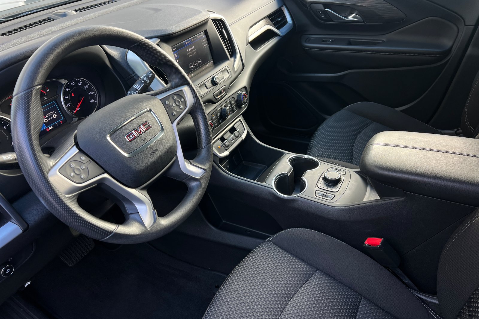 Used 2023 GMC Terrain SLE w/ Driver Convenience Package AWD/4WD image 12