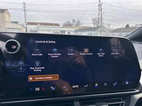 New 2026 Chevrolet Equinox EV RS image 23