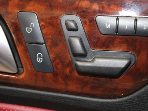 Used 2012 Mercedes-Benz SLK 350 image 42
