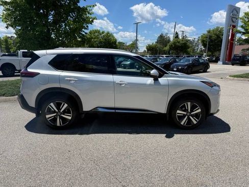 Certified 2021 Nissan Rogue SL w/ Premium Package AWD/4WD image 4