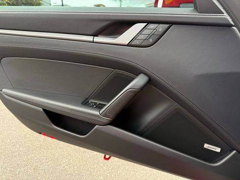 Certified 2025 Porsche 911 Carrera RWD image 28